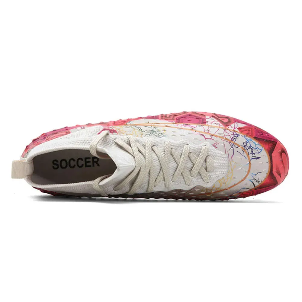 in help fashion Spike football shoes