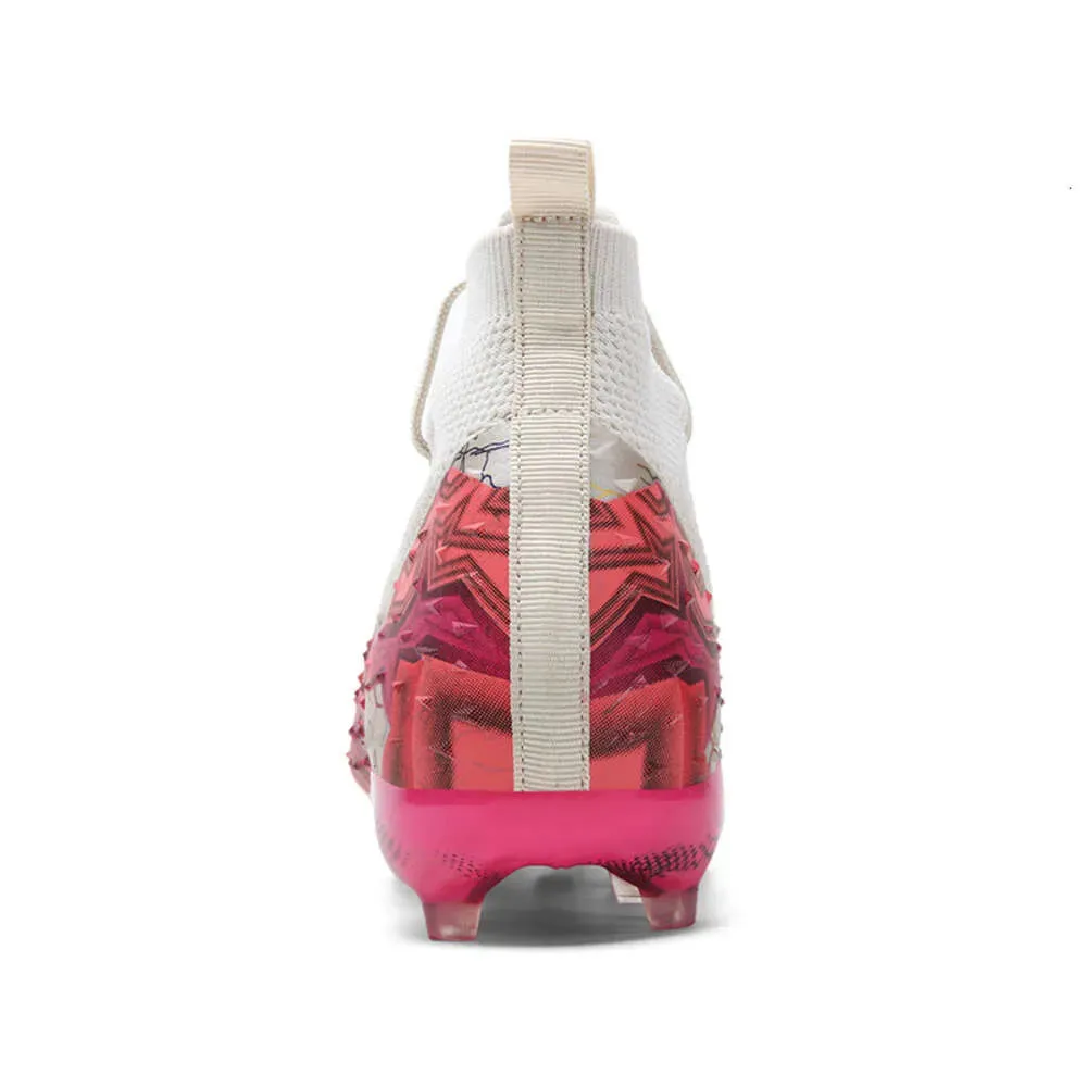 in help fashion Spike football shoes